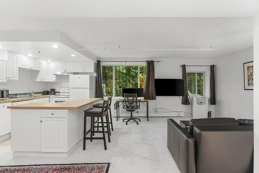 Starlit Cozy Studio In Elektra With Roof Decks Seattle